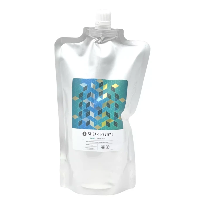 łagodny szampon do włosów dla mężczyzn shear revival.webp