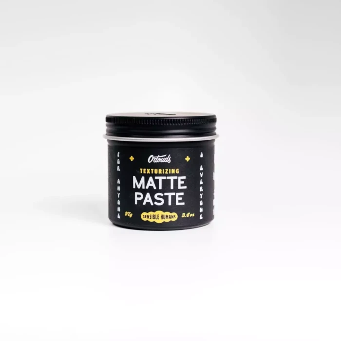 matná pasta na vlasy odouds