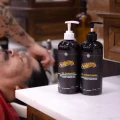 Šampón na vlasy Suavecito OG Shampoo